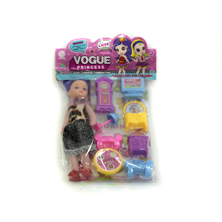MUÑECA CON TRAJE DE MUEBLES BOBBI